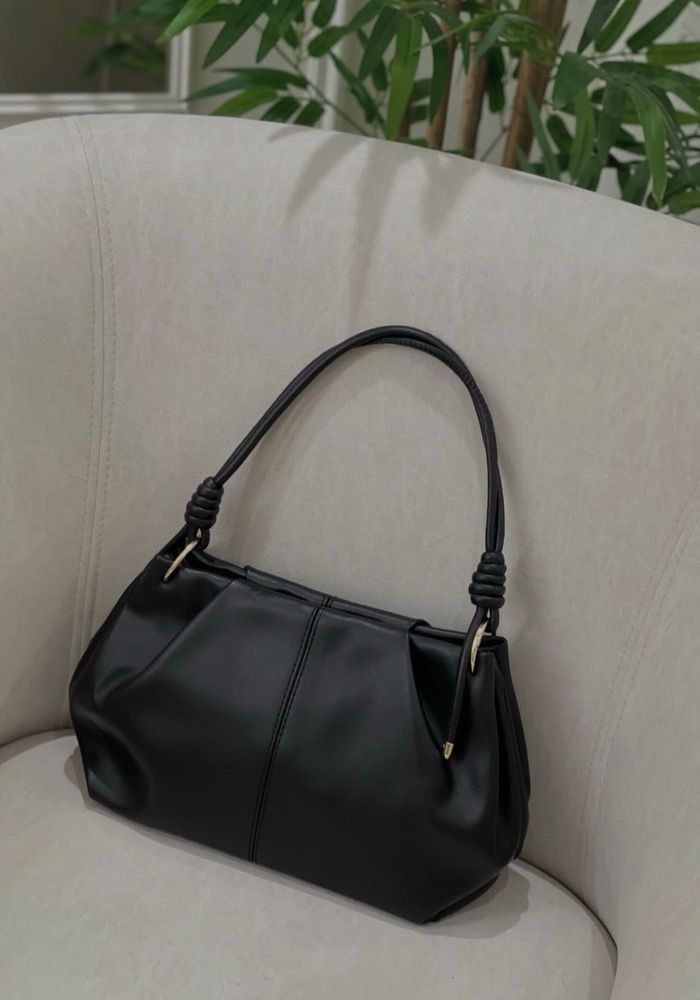 کیف زنانه اسپرت مشکی کد D1_48
