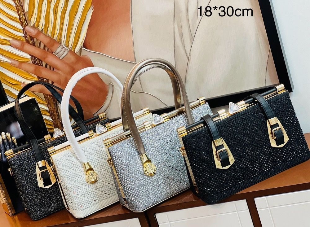 کیف مجلسی زنانه نگیندار لاکچری کد D1_1842